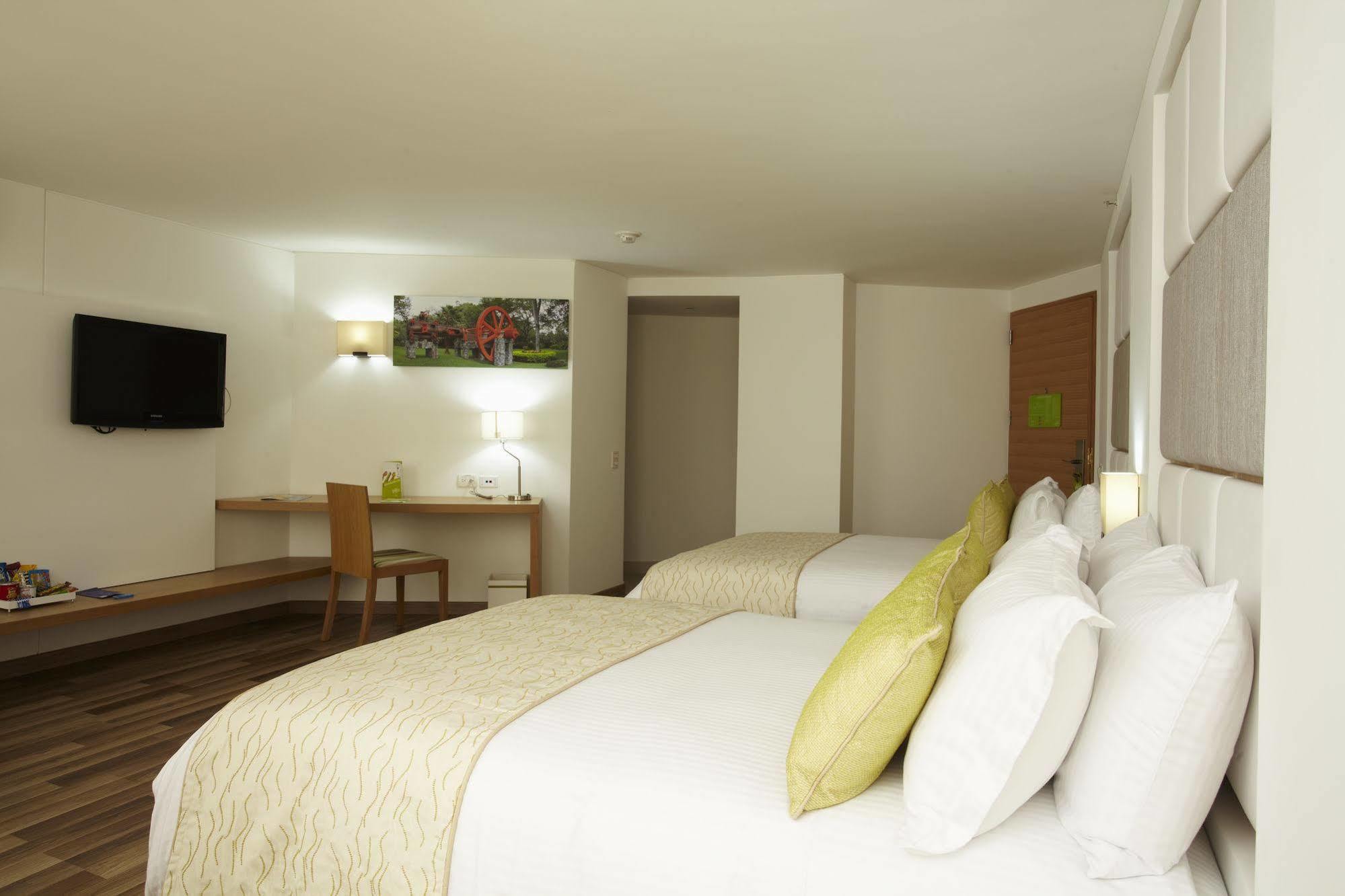 Hotel Cosmos Cali Extérieur photo