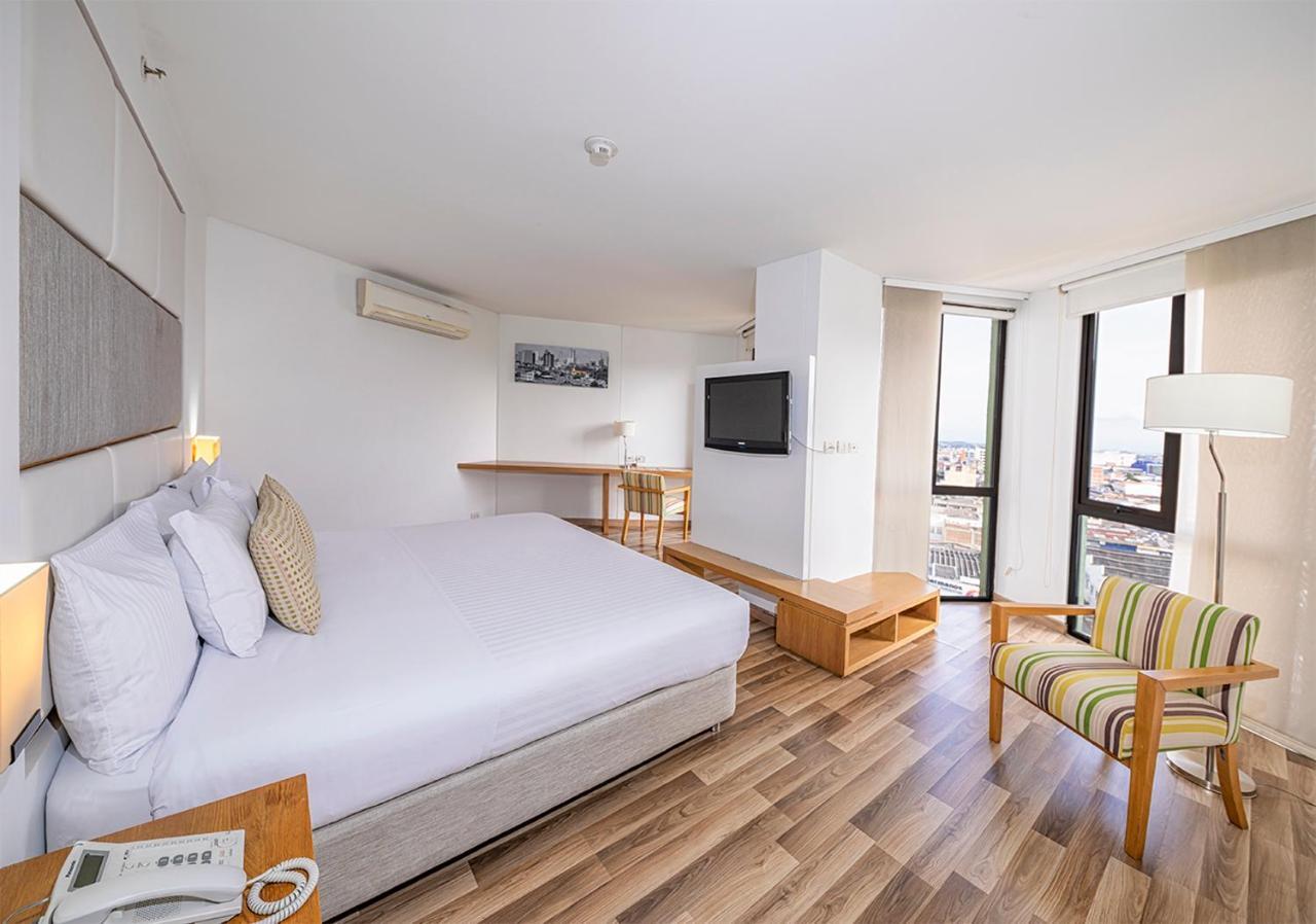 Hotel Cosmos Cali Extérieur photo